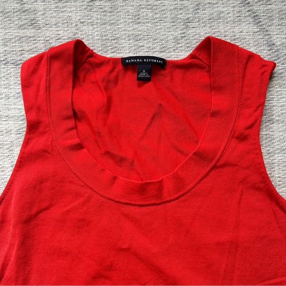 Red Tank Top - Picture 4 of 4